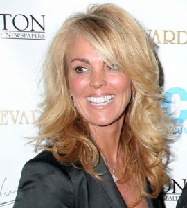 Dina Lohan To Write Tell-All-Book 