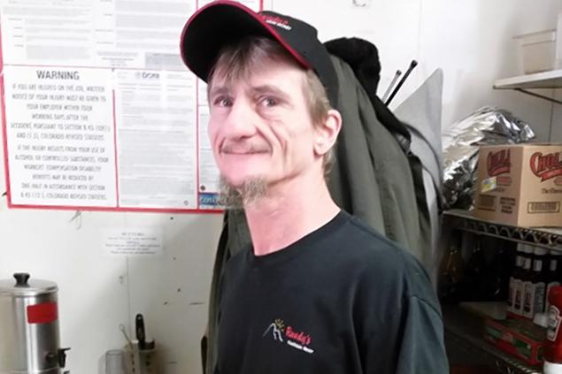 Bus Boy Returns $3000 Left By Diner